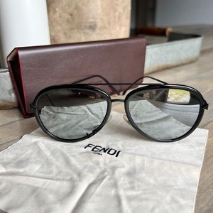 Fendi aviator sunglasses